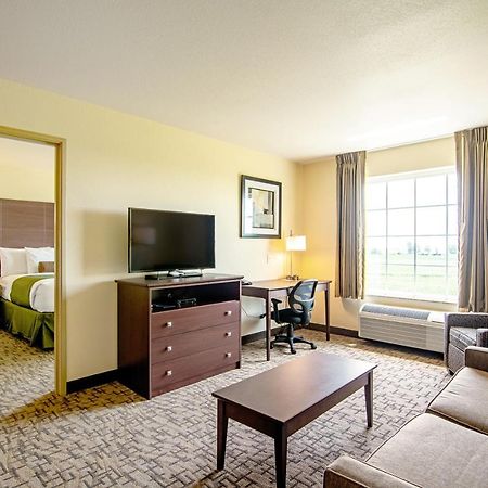 Cobblestone Hotel&Suites - Paxton Extérieur photo