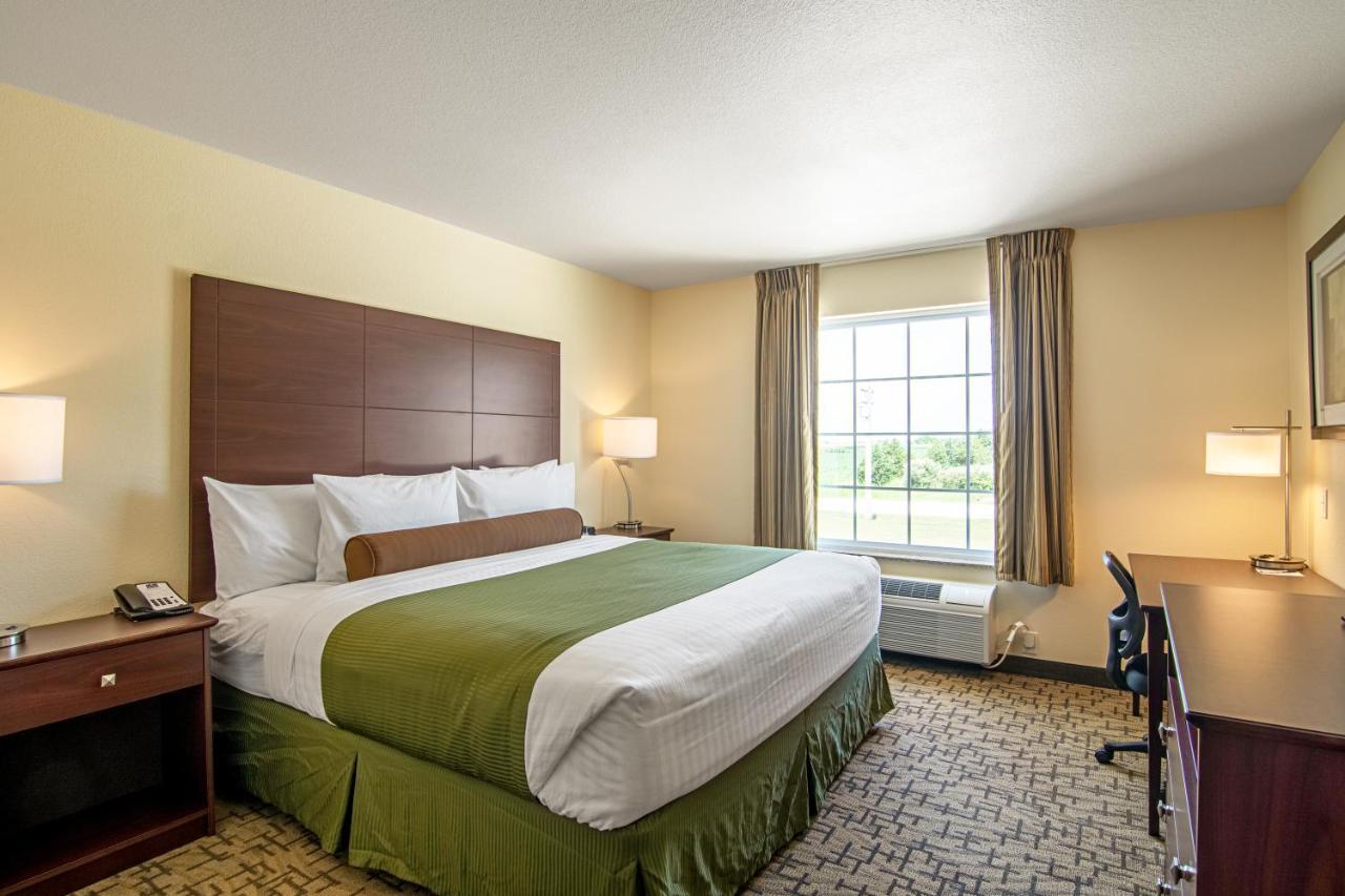 Cobblestone Hotel&Suites - Paxton Extérieur photo