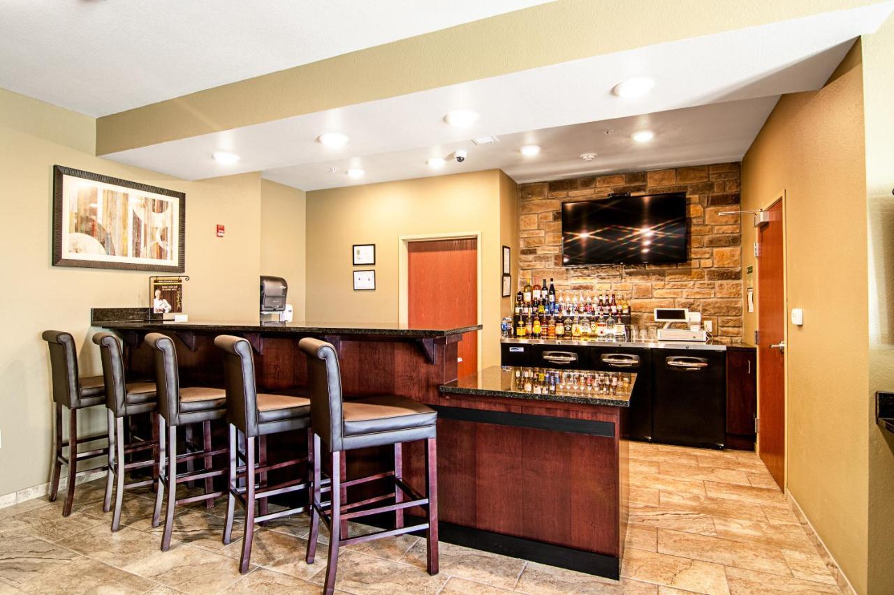 Cobblestone Hotel&Suites - Paxton Extérieur photo